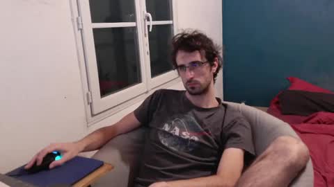 Snapshot of trucdeoufouf chatting on 01/22/25, 09:43 trucdeoufouf online show from 01/22/25, 09:43