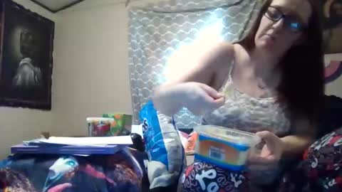 TruckersWifeToBe online show from 11/10/25, 05:01