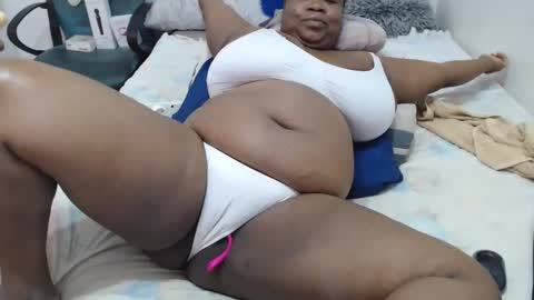 TrueBella30 online show from 01/28/25, 06:38