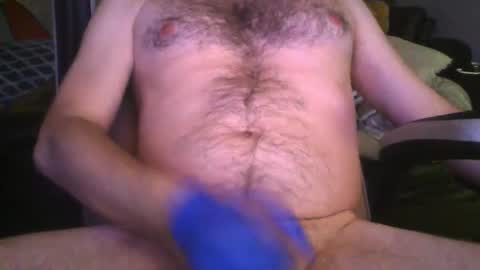 Snapshot of truegntlmn chatting on 12/30/24, 04:09 TrueGntlmn online show from 12/30/24, 04:09