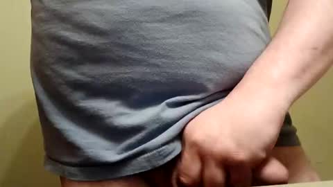 Snapshot of trukytom6969 chatting on 02/28/26, 05:30 trukytom6969 online show from 02/28/26, 05:30