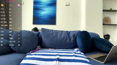 Mia online show from 03/02/26, 07:15