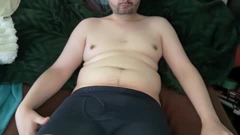 Snapshot of trustmelove chatting on 12/01/25, 11:04 Trustmelove online show from 12/01/25, 11:04