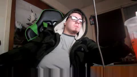 trustyf65 online show from 04/20/26, 08:17