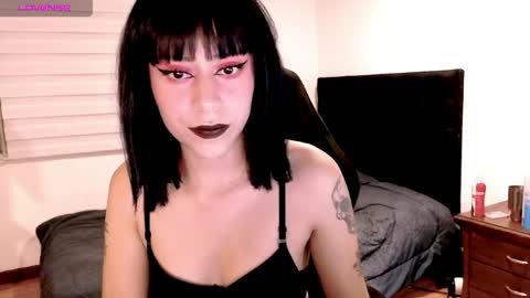 Snapshot of tryp666 chatting on 07/21/26, 03:53 Cait online show from 07/21/26, 03:53