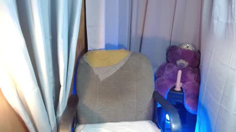 Goddess Mira online show from 03/09/25, 06:21