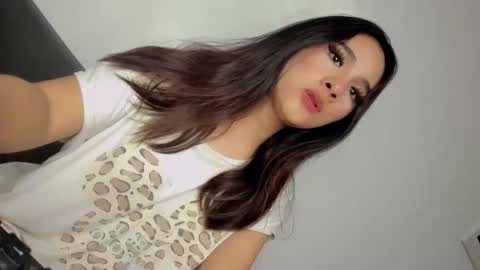 ts_danielahugecock_xxx online show from 01/02/25, 12:35