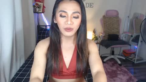 Jade online show from 12/15/24, 02:19