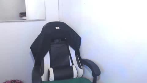 ts_lovelicious online show from 11/07/25, 07:19