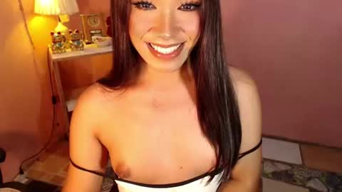 The Girl Named Romantika  online show from 03/09/25, 01:26