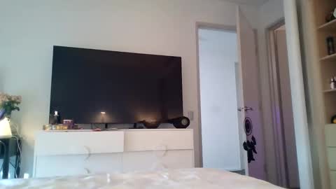 Snapshot of ts_rose25 chatting on 03/04/25, 07:51 TS Rose25 online show from 03/04/25, 07:51