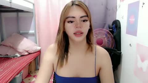 Dhalia online show from 02/19/25, 07:17