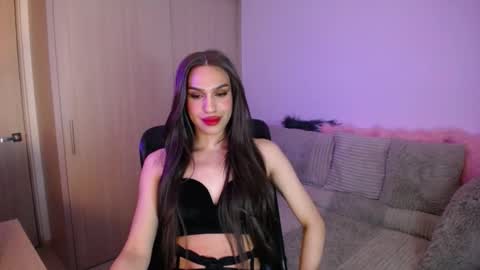 TS Alexa Feet online show from 12/20/25, 02:51