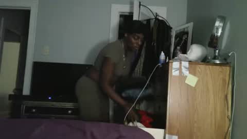 Amber White online show from 04/16/26, 05:19