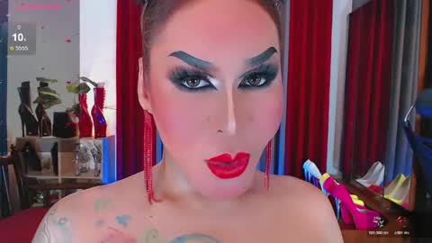 Snapshot of tsbubblebutt chatting on 04/24/26, 04:26 Tsbubblebutt online show from 04/24/26, 04:26