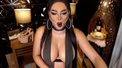 Snapshot of tsdarkdevon chatting on 01/20/25, 04:21 tsdarkdevon online show from 01/20/25, 04:21