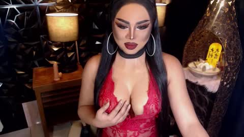 Snapshot of tsdarkdevon chatting on 02/18/25, 08:16 tsdarkdevon online show from 02/18/25, 08:16