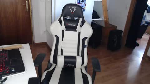 Snapshot of tsdirtyprincess chatting on 09/08/25, 02:27 tsdirtyprincess online show from 09/08/25, 02:27