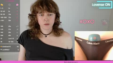 Ellie Ryder online show from 04/25/26, 01:41