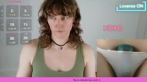 Snapshot of tsellieryder chatting on 05/13/26, 11:22 Ellie Ryder online show from 05/13/26, 11:22
