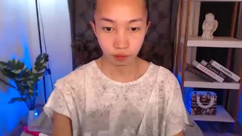 tskitty_girl online show from 10/22/25, 05:19