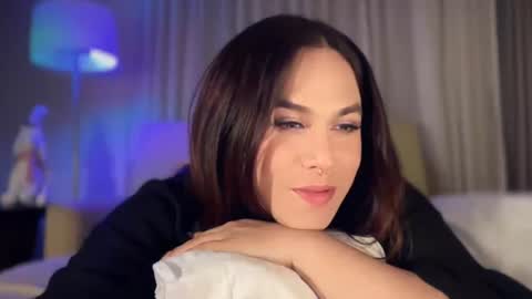 Snapshot of tslivexxx chatting on 06/13/26, 01:31 tslivexxx online show from 06/13/26, 01:31