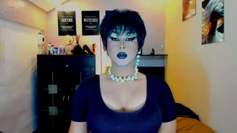 Nicoleeee online show from 05/03/26, 08:04