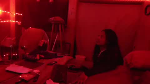 TsNitra online show from 02/20/25, 10:16