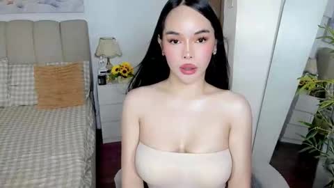 Graciella online show from 04/21/26, 06:52