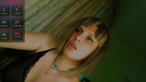 Annika online show from 07/28/26, 02:13