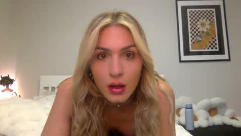 Snapshot of tsprinces chatting on 10/10/25, 12:53 tsprinces online show from 10/10/25, 12:53