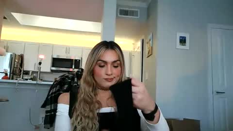 Snapshot of tsprinces chatting on 12/02/25, 08:04 tsprinces online show from 12/02/25, 08:04