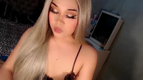 jayvie online show from 10/14/25, 09:54