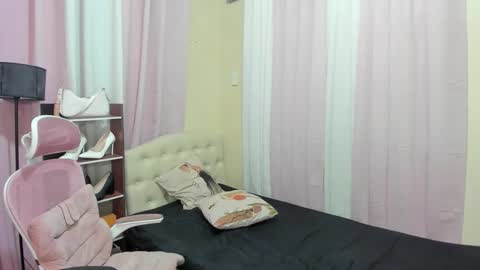 Snapshot of tsuncutrhein chatting on 09/12/25, 07:03 tsuncutrhein online show from 09/12/25, 07:03