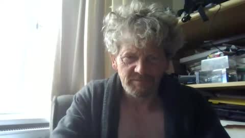 Snapshot of ttb2769 chatting on 05/20/26, 06:30 ttb2769 online show from 05/20/26, 06:30