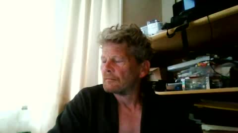 Snapshot of ttb2769 chatting on 06/15/26, 04:58 ttb2769 online show from 06/15/26, 04:58