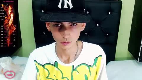 ttimy online show from 03/12/25, 11:12