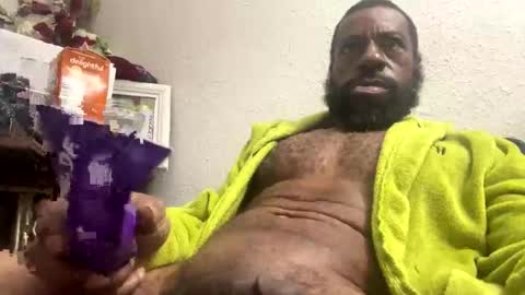 Snapshot of tubepleasure111 chatting on 11/23/25, 07:52 Tube online show from 11/23/25, 07:52