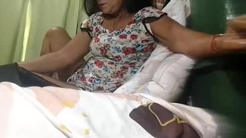 Mae online show from 11/10/25, 10:20