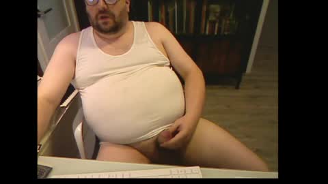 Snapshot of tuckwell chatting on 05/19/26, 08:26 tuckwell online show from 05/19/26, 08:26
