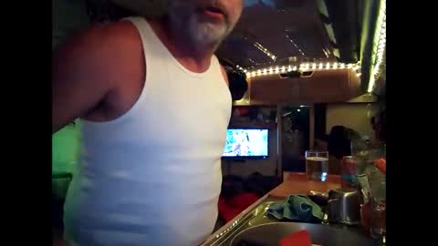 tudorjohn online show from 05/10/26, 01:55