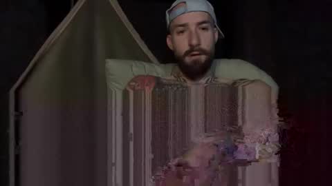 Tuhands online show from 11/20/25, 08:14