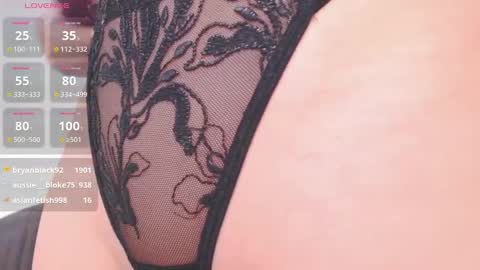 Snapshot of tumilio chatting on 02/12/25, 03:38 TumiLio online show from 02/12/25, 03:38