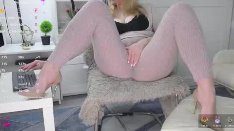 Anna online show from 12/02/25, 06:30