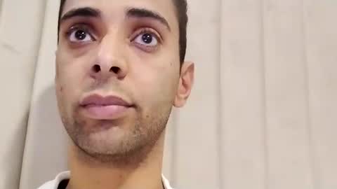 Snapshot of tunisiensexyguy chatting on 01/19/25, 05:48 TunisienSexyGuy online show from 01/19/25, 05:48