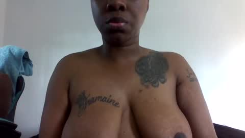 Snapshot of turnupfreaks562 chatting on 07/07/26, 10:47 turnupfreaks562 online show from 07/07/26, 10:47