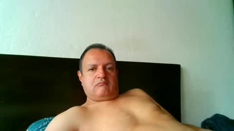 Mario Ramirez online show from 10/09/25, 02:59