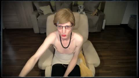 Clementine online show from 12/20/25, 09:16