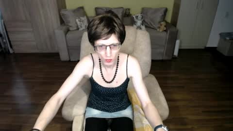 Clementine online show from 04/04/26, 08:01