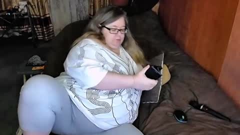 Lana online show from 03/02/25, 11:53